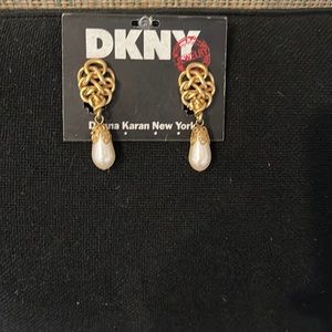 Vintage clip on DKNY earrings gold tone with drop pearl